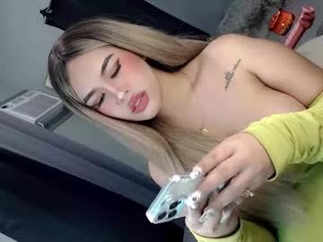 Girls: Stay up-to-date with the new immersive cumshows range and check-out the cutest escorts exhibit their wet clitoris and sweet physiques as they strip off and climax.