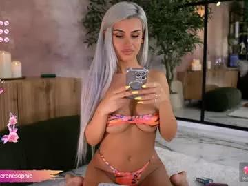 serene_sophiex from Chaturbate