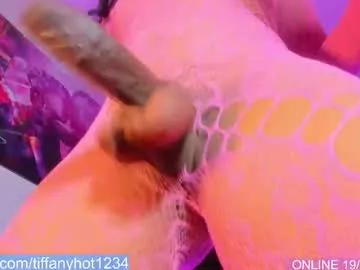 Girls: Stay up-to-date with the new immersive cumshows range and check-out the cutest escorts exhibit their wet clitoris and sweet physiques as they strip off and climax.