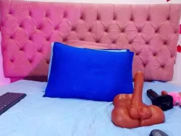 Girls: Stay up-to-date with the new immersive cumshows range and check-out the cutest escorts exhibit their wet clitoris and sweet physiques as they strip off and climax.
