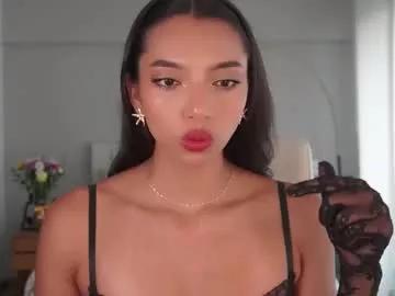 Girls ecstasy: Improve your chatting skills with these steamy streamers, and dive into the immersive world of exposed attraction.