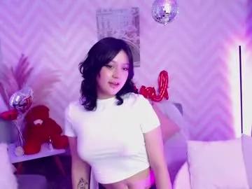 Girls: Stay up-to-date with the new immersive cumshows range and check-out the cutest escorts exhibit their wet clitoris and sweet physiques as they strip off and climax.