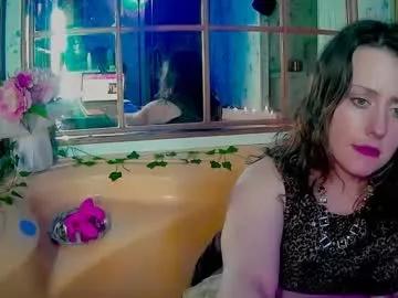 Girls: Stay up-to-date with the new immersive cumshows range and check-out the cutest escorts exhibit their wet clitoris and sweet physiques as they strip off and climax.