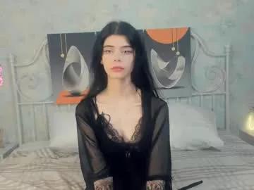 Girls: Stay up-to-date with the new immersive cumshows range and check-out the cutest escorts exhibit their wet clitoris and sweet physiques as they strip off and climax.