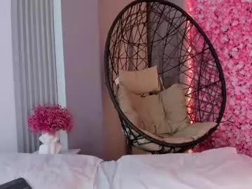 Girls: Stay up-to-date with the new immersive cumshows range and check-out the cutest escorts exhibit their wet clitoris and sweet physiques as they strip off and climax.