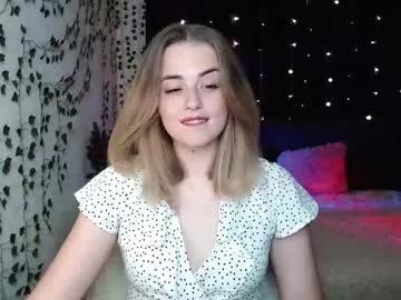 Girls: Stay up-to-date with the new immersive cumshows range and check-out the cutest escorts exhibit their wet clitoris and sweet physiques as they strip off and climax.