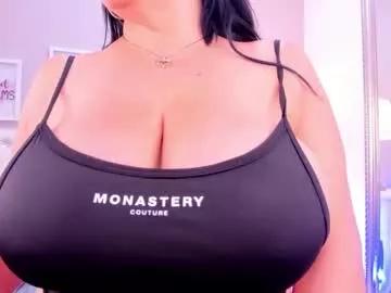 Girls: Stay up-to-date with the new immersive cumshows range and check-out the cutest escorts exhibit their wet clitoris and sweet physiques as they strip off and climax.