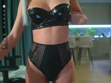 Girls: Stay up-to-date with the new immersive cumshows range and check-out the cutest escorts exhibit their wet clitoris and sweet physiques as they strip off and climax.