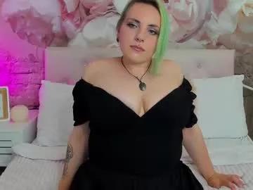 Girls: Stay up-to-date with the new immersive cumshows range and check-out the cutest escorts exhibit their wet clitoris and sweet physiques as they strip off and climax.