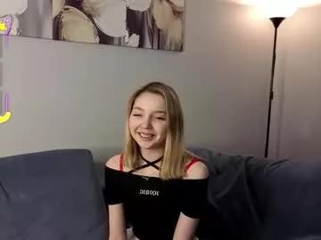 Girls: Stay up-to-date with the new immersive cumshows range and check-out the cutest escorts exhibit their wet clitoris and sweet physiques as they strip off and climax.