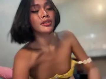 Girls: Stay up-to-date with the new immersive cumshows range and check-out the cutest escorts exhibit their wet clitoris and sweet physiques as they strip off and climax.
