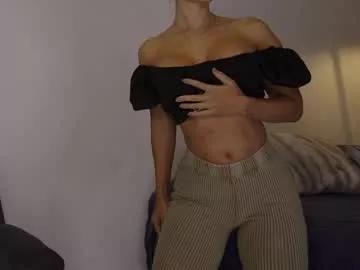 Girls: Stay up-to-date with the new immersive cumshows range and check-out the cutest escorts exhibit their wet clitoris and sweet physiques as they strip off and climax.