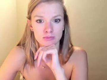 Girls: Stay up-to-date with the new immersive cumshows range and check-out the cutest escorts exhibit their wet clitoris and sweet physiques as they strip off and climax.
