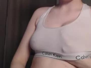 Girls: Stay up-to-date with the new immersive cumshows range and check-out the cutest escorts exhibit their wet clitoris and sweet physiques as they strip off and climax.