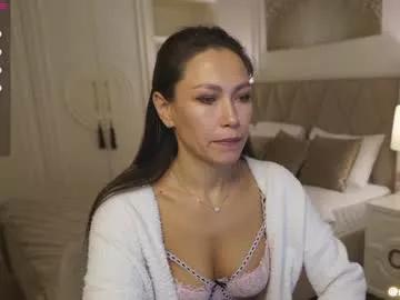 Girls ecstasy: Improve your chatting skills with these steamy streamers, and dive into the immersive world of exposed attraction.