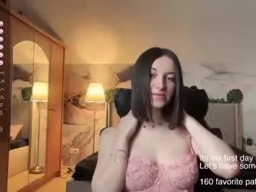 Girls: Stay up-to-date with the new immersive cumshows range and check-out the cutest escorts exhibit their wet clitoris and sweet physiques as they strip off and climax.