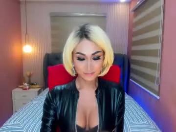 Girls: Stay up-to-date with the new immersive cumshows range and check-out the cutest escorts exhibit their wet clitoris and sweet physiques as they strip off and climax.