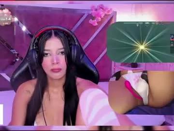 Girls: Stay up-to-date with the new immersive cumshows range and check-out the cutest escorts exhibit their wet clitoris and sweet physiques as they strip off and climax.