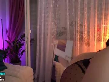 Girls: Stay up-to-date with the new immersive cumshows range and check-out the cutest escorts exhibit their wet clitoris and sweet physiques as they strip off and climax.