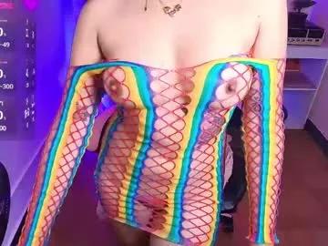 Girls: Stay up-to-date with the new immersive cumshows range and check-out the cutest escorts exhibit their wet clitoris and sweet physiques as they strip off and climax.