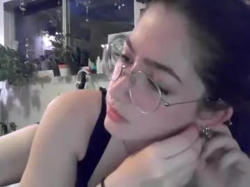 Girls ecstasy: Improve your chatting skills with these steamy streamers, and dive into the immersive world of exposed attraction.