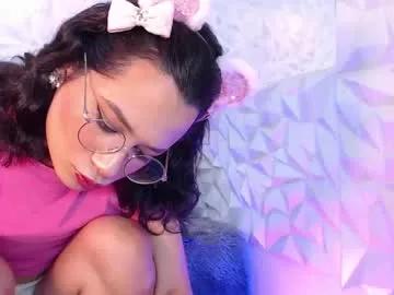 Girls: Stay up-to-date with the new immersive cumshows range and check-out the cutest escorts exhibit their wet clitoris and sweet physiques as they strip off and climax.