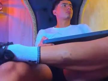 Girls: Stay up-to-date with the new immersive cumshows range and check-out the cutest escorts exhibit their wet clitoris and sweet physiques as they strip off and climax.