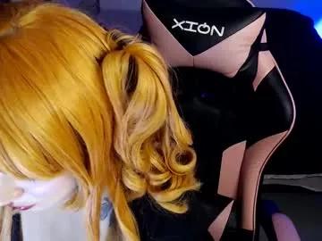 Girls: Stay up-to-date with the new immersive cumshows range and check-out the cutest escorts exhibit their wet clitoris and sweet physiques as they strip off and climax.