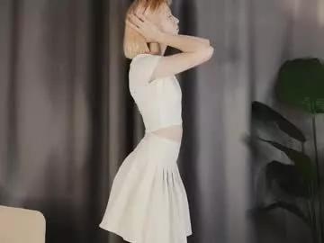tiny_blosssom from Chaturbate is Freechat