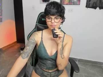 Girls: Stay up-to-date with the new immersive cumshows range and check-out the cutest escorts exhibit their wet clitoris and sweet physiques as they strip off and climax.