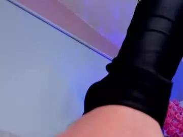 Girls: Stay up-to-date with the new immersive cumshows range and check-out the cutest escorts exhibit their wet clitoris and sweet physiques as they strip off and climax.