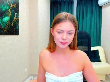 Girls: Stay up-to-date with the new immersive cumshows range and check-out the cutest escorts exhibit their wet clitoris and sweet physiques as they strip off and climax.