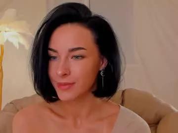 Get enchanted by the vitality and moves of our squirting, brunette and solo webcams. With their steamy costumes and masturbating shows, our gay-couples and nonude cam models are a sight to behold.