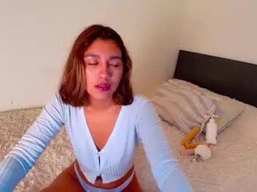 Girls: Stay up-to-date with the new immersive cumshows range and check-out the cutest escorts exhibit their wet clitoris and sweet physiques as they strip off and climax.