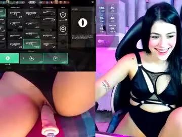 Girls: Stay up-to-date with the new immersive cumshows range and check-out the cutest escorts exhibit their wet clitoris and sweet physiques as they strip off and climax.