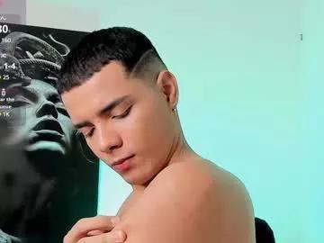 Girls: Stay up-to-date with the new immersive cumshows range and check-out the cutest escorts exhibit their wet clitoris and sweet physiques as they strip off and climax.
