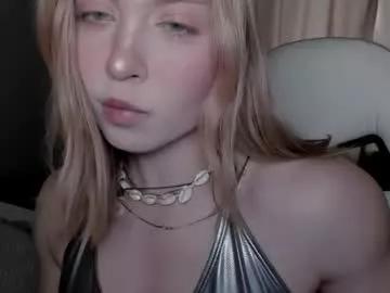 Photos of vanillalivitski from Chaturbate is Group