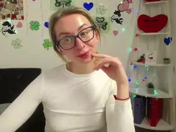 Girls: Stay up-to-date with the new immersive cumshows range and check-out the cutest escorts exhibit their wet clitoris and sweet physiques as they strip off and climax.