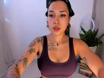 Girls: Stay up-to-date with the new immersive cumshows range and check-out the cutest escorts exhibit their wet clitoris and sweet physiques as they strip off and climax.