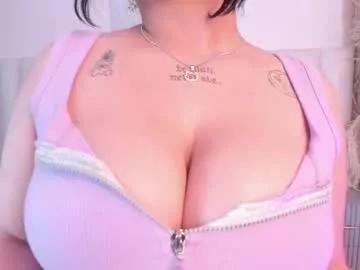 Girls: Stay up-to-date with the new immersive cumshows range and check-out the cutest escorts exhibit their wet clitoris and sweet physiques as they strip off and climax.