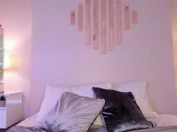 Girls: Stay up-to-date with the new immersive cumshows range and check-out the cutest escorts exhibit their wet clitoris and sweet physiques as they strip off and climax.