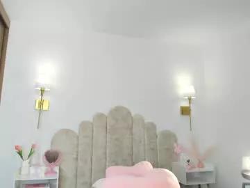 Girls: Stay up-to-date with the new immersive cumshows range and check-out the cutest escorts exhibit their wet clitoris and sweet physiques as they strip off and climax.