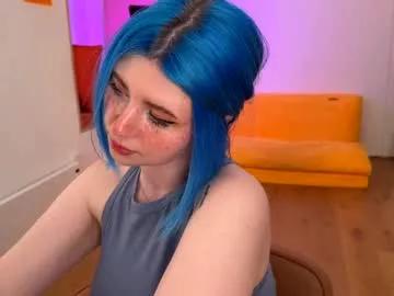 Get enchanted by the vitality and moves of our squirting, brunette and solo webcams. With their steamy costumes and masturbating shows, our gay-couples and nonude cam models are a sight to behold.