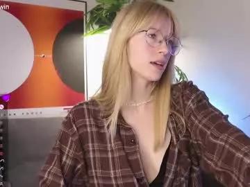 Girls: Stay up-to-date with the new immersive cumshows range and check-out the cutest escorts exhibit their wet clitoris and sweet physiques as they strip off and climax.