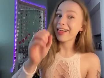 Girls: Stay up-to-date with the new immersive cumshows range and check-out the cutest escorts exhibit their wet clitoris and sweet physiques as they strip off and climax.