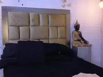 Girls: Stay up-to-date with the new immersive cumshows range and check-out the cutest escorts exhibit their wet clitoris and sweet physiques as they strip off and climax.