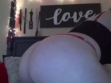 xxxlolalovexxx from Chaturbate