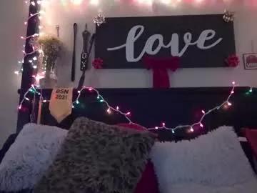 xxxlolalovexxx from Chaturbate