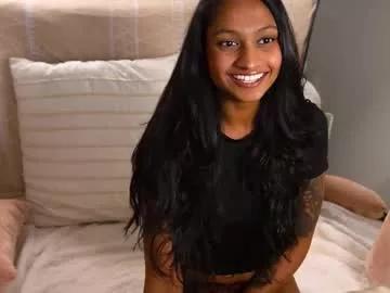 Get enchanted by the vitality and moves of our squirting, brunette and solo webcams. With their steamy costumes and masturbating shows, our gay-couples and nonude cam models are a sight to behold.
