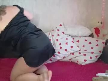 Girls: Stay up-to-date with the new immersive cumshows range and check-out the cutest escorts exhibit their wet clitoris and sweet physiques as they strip off and climax.